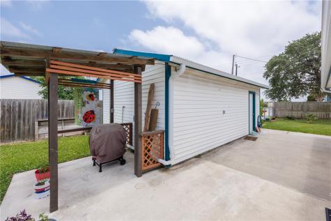 214 Rattlesnake Point Road Rockport TX 78382