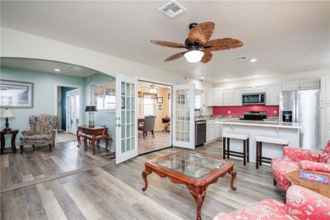 214 Rattlesnake Point Road Rockport TX 78382