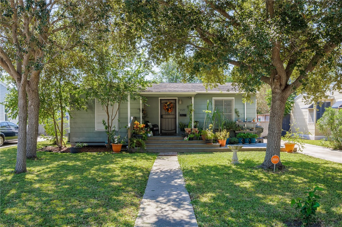 3527 Monterrey Street Corpus Christi TX 78411