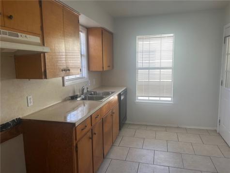 1546 Wynwood Street Corpus Christi TX 78415