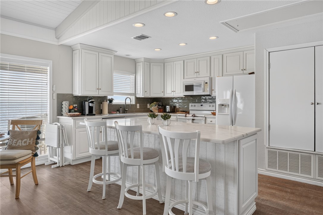 1860 Bay Shore Drive Rockport TX 78382
