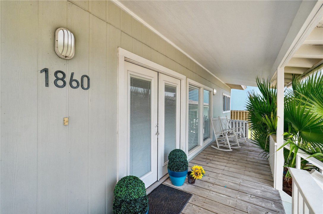 1860 Bay Shore Drive Rockport TX 78382