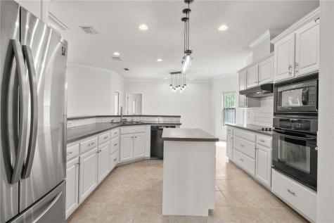 623 Broadway Boulevard Portland TX 78374