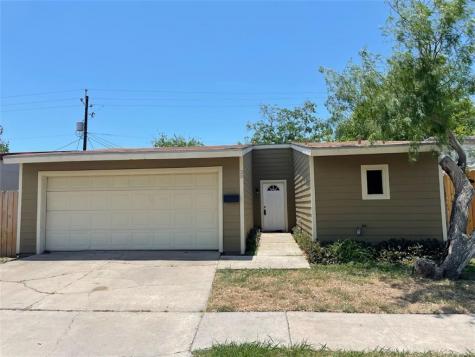 30 S Commonsway Drive Portland TX 78374