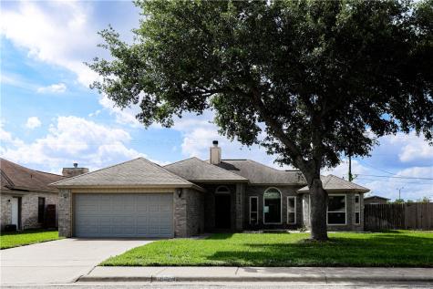 1408 Encino Avenue Alice TX 78332