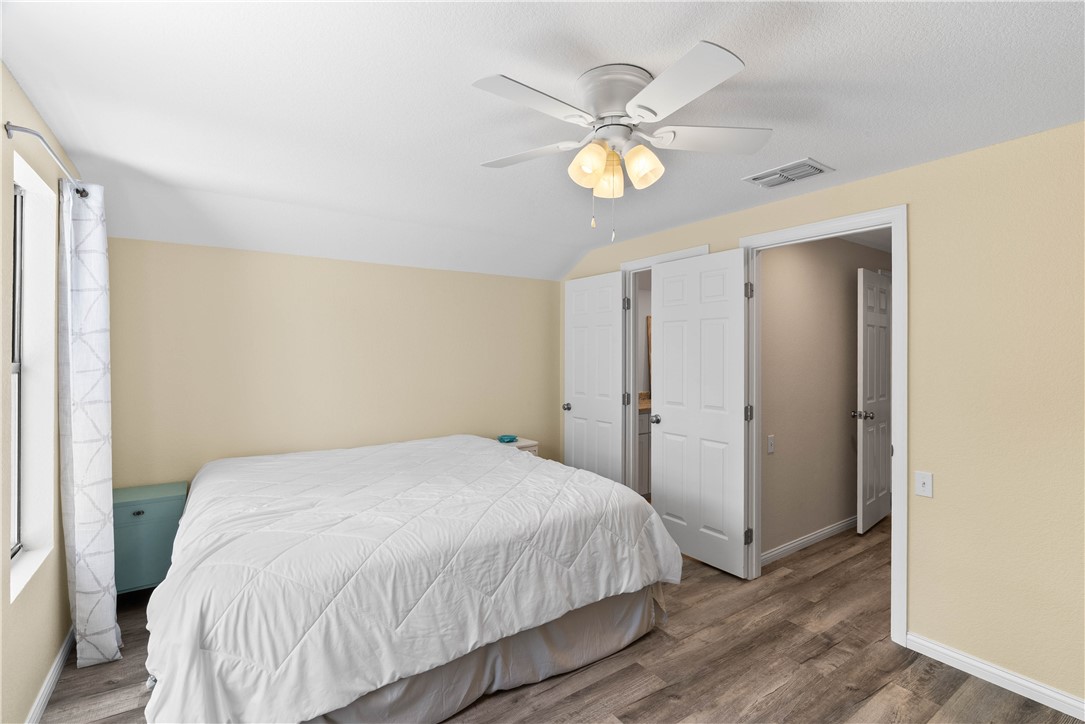 2321 Harbor Drive Rockport TX 78382