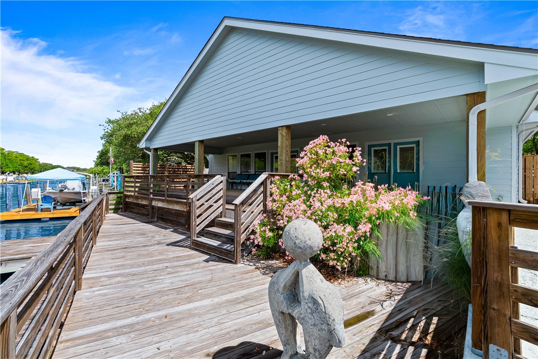 2321 Harbor Drive Rockport TX 78382