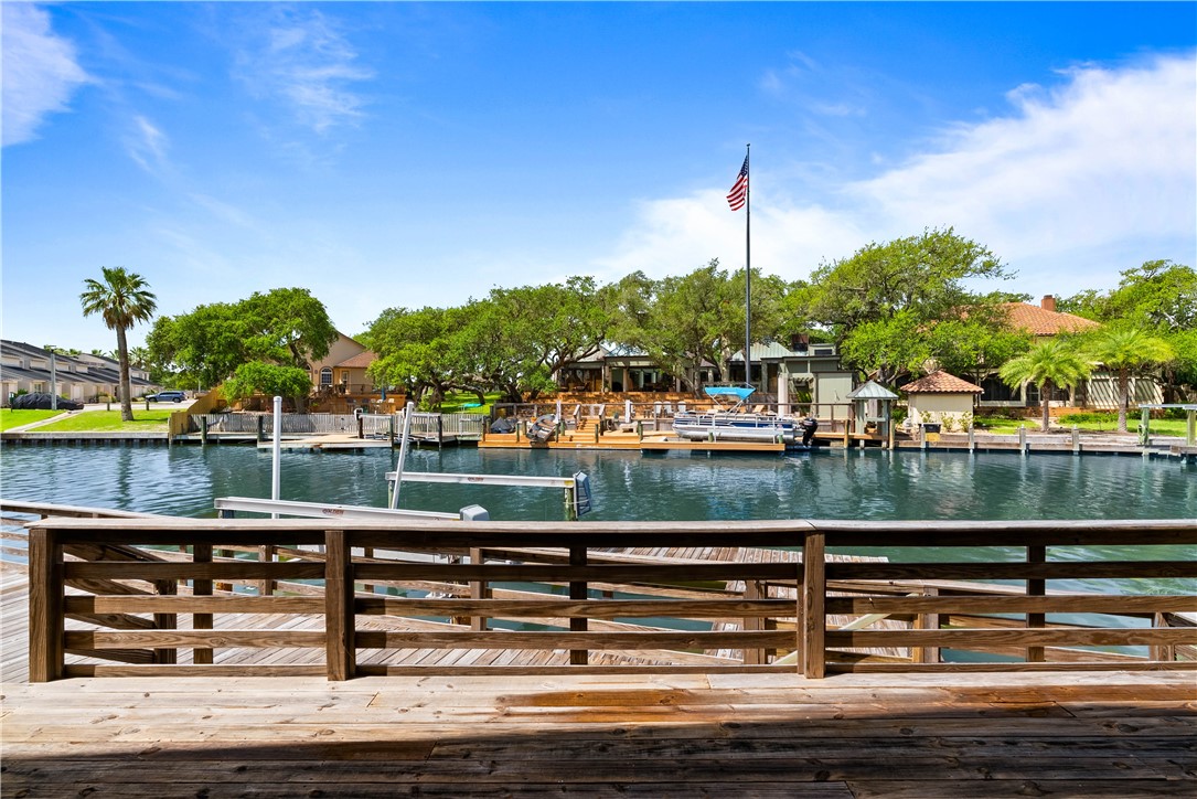 2321 Harbor Drive Rockport TX 78382