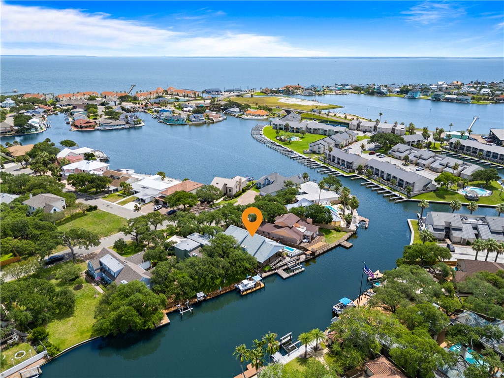 2321 Harbor Drive Rockport TX 78382