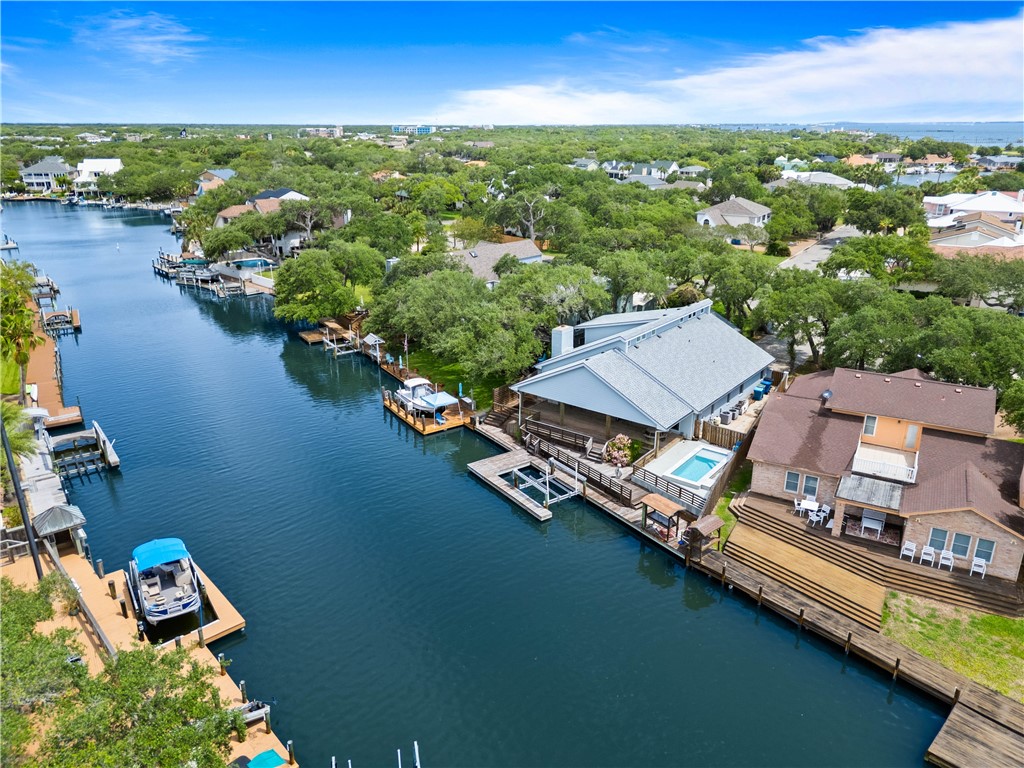 2321 Harbor Drive Rockport TX 78382