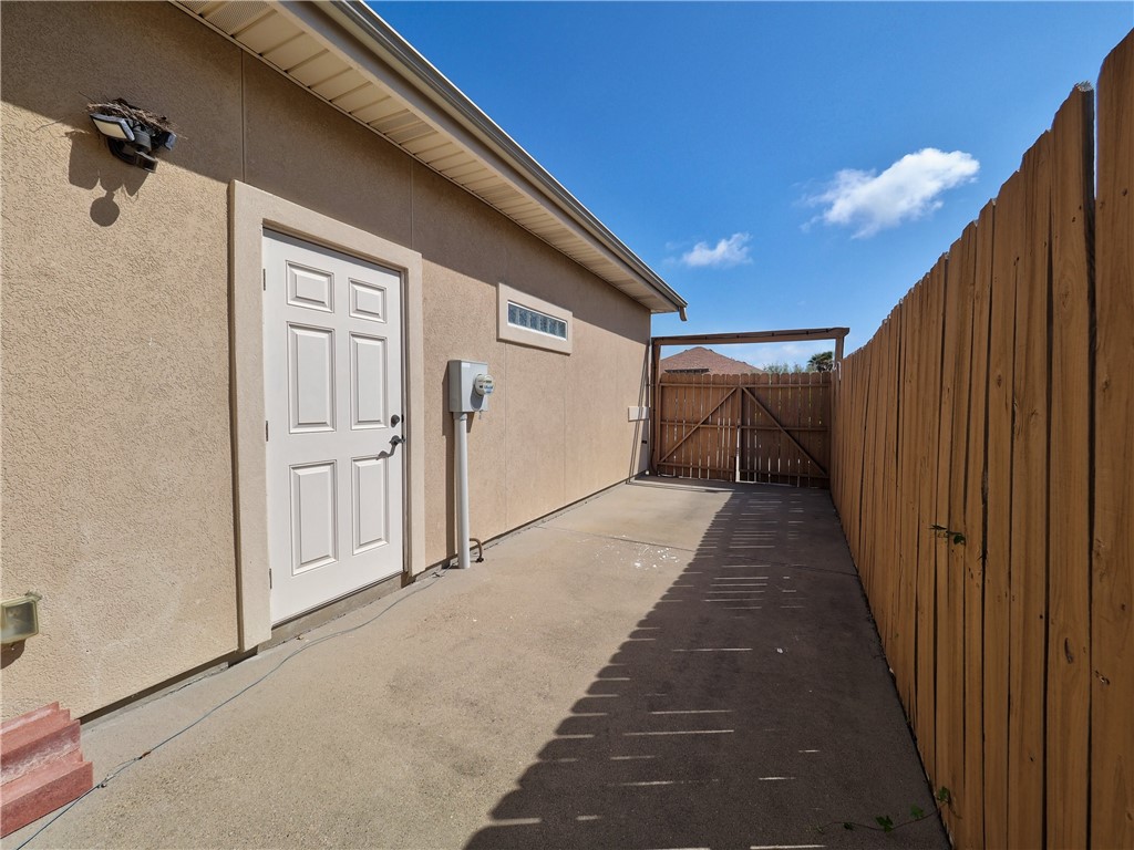 13809 Jolly Roger Street Corpus Christi TX 78418