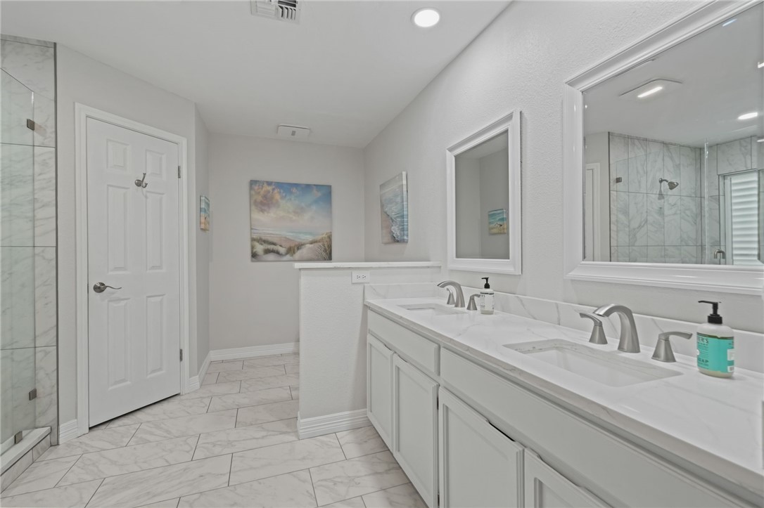2110 Dorsey Street Corpus Christi TX 78414