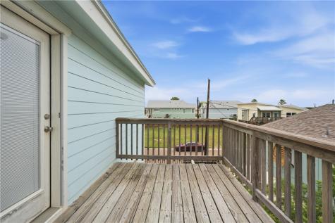 604 La Juana Court Port Aransas TX 78373