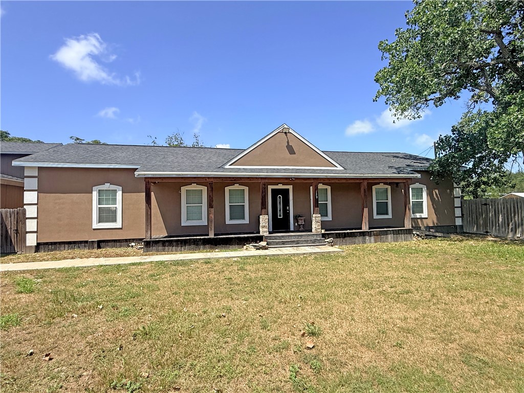 129 S Verne Street Rockport TX 78382