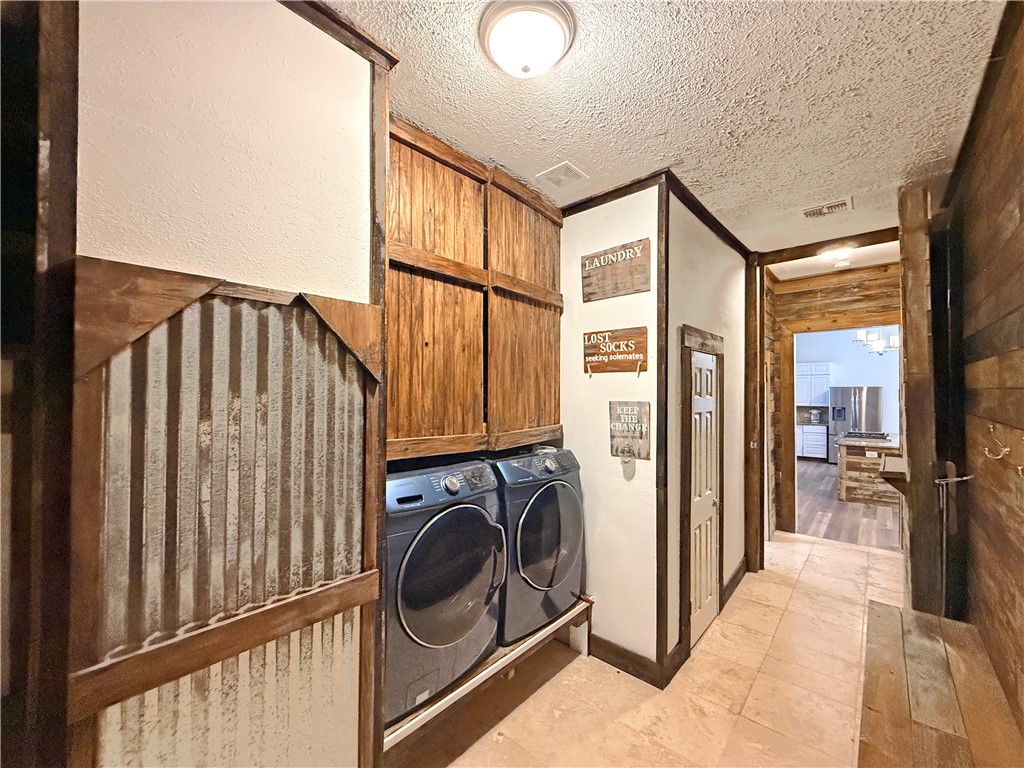 129 S Verne Street Rockport TX 78382
