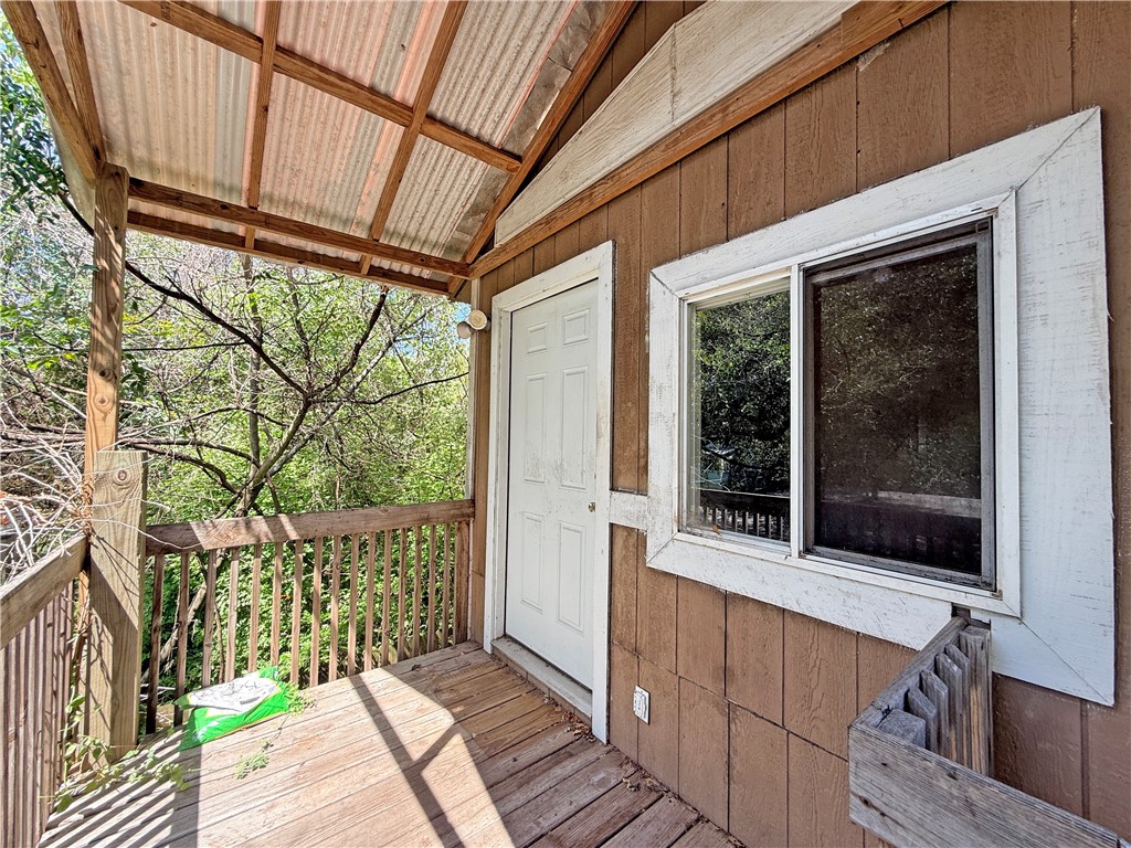 129 S Verne Street Rockport TX 78382