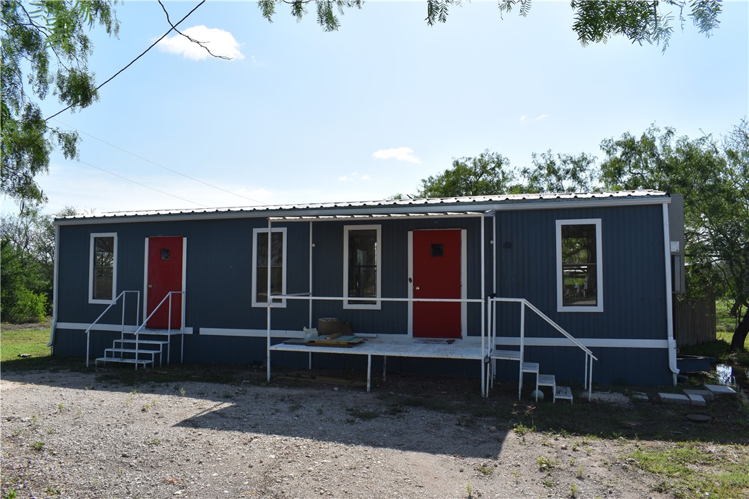 5729 County Road 308 Orange Grove TX 78372