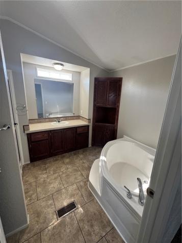 5729 County Road 308 Orange Grove TX 78372