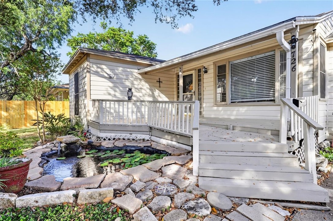726 Harrison Street Corpus Christi TX 78404