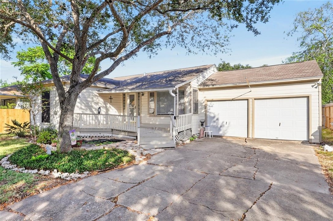 726 Harrison Street Corpus Christi TX 78404