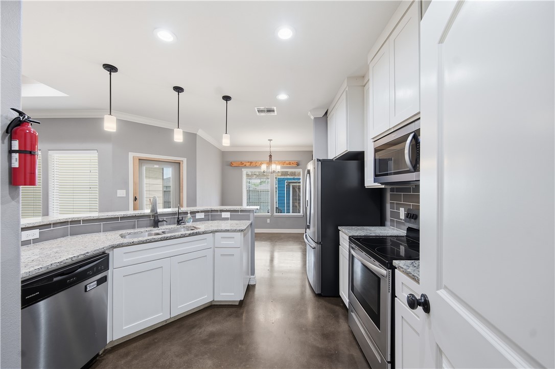 1514 Bay Moon Court Corpus Christi TX 78417