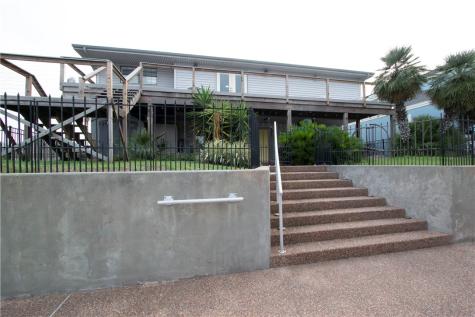 108 Tarpon Court Aransas Pass TX 78336