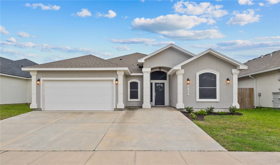 2434 Manuel Lane Corpus Christi TX 78414