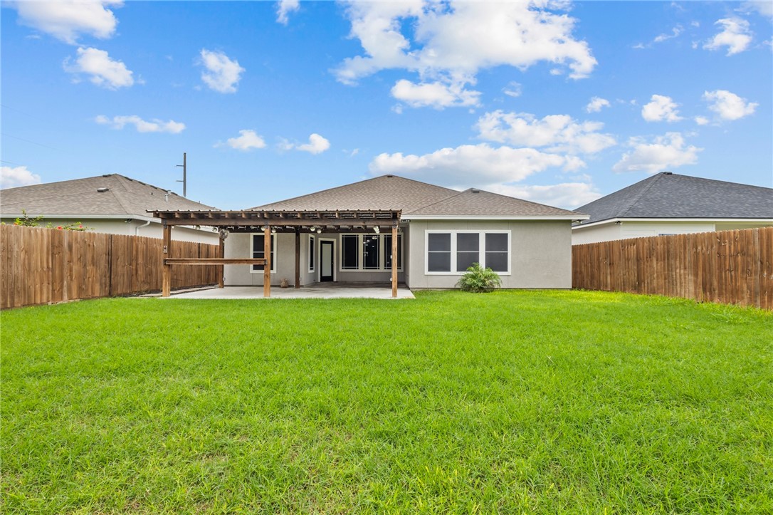 2434 Manuel Lane Corpus Christi TX 78414