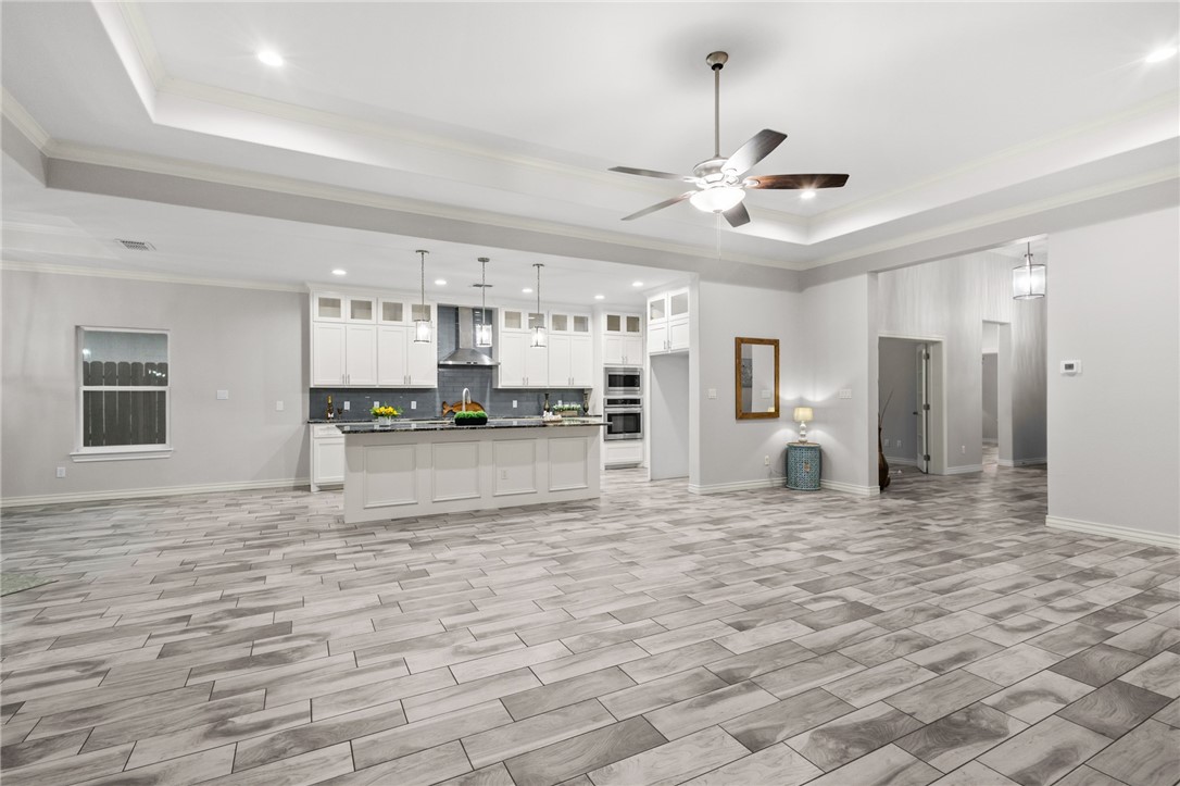 2434 Manuel Lane Corpus Christi TX 78414