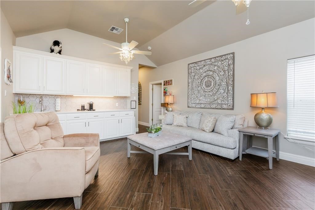 8102 Nazareth Drive Corpus Christi TX 78413