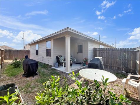 2301 Soothing Street Corpus Christi TX 78418