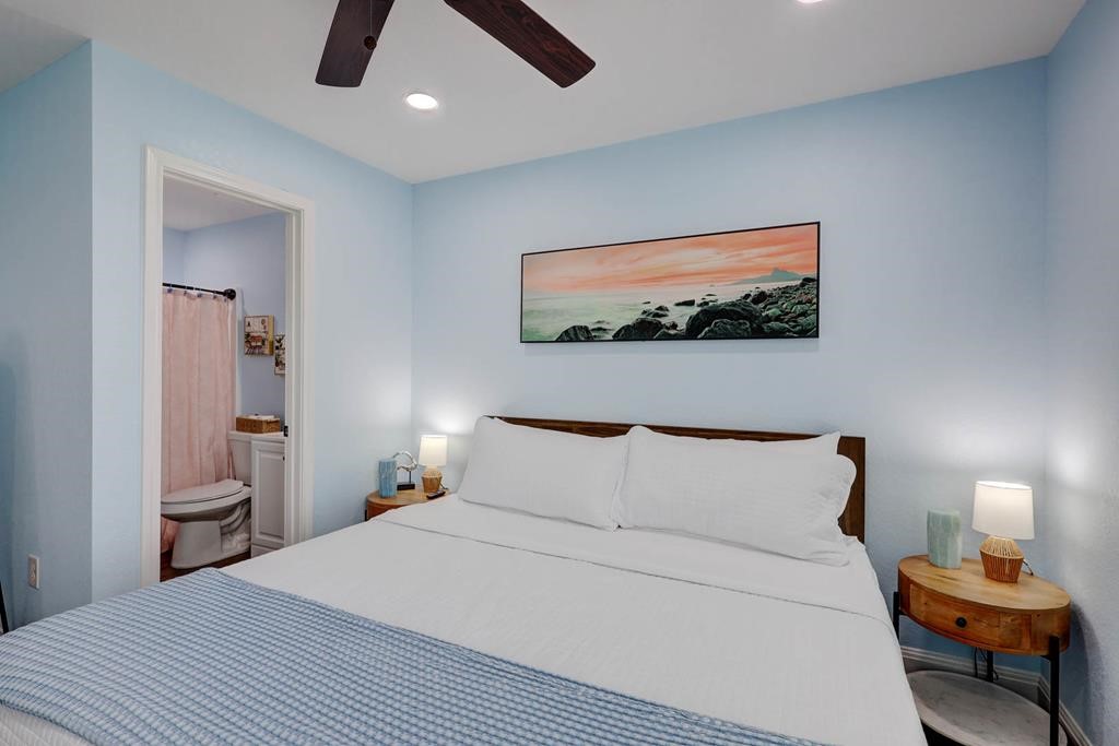 371 W Misty Oak W Rockport TX 78382