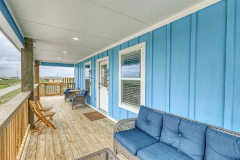 371 W Misty Oak W Rockport TX 78382