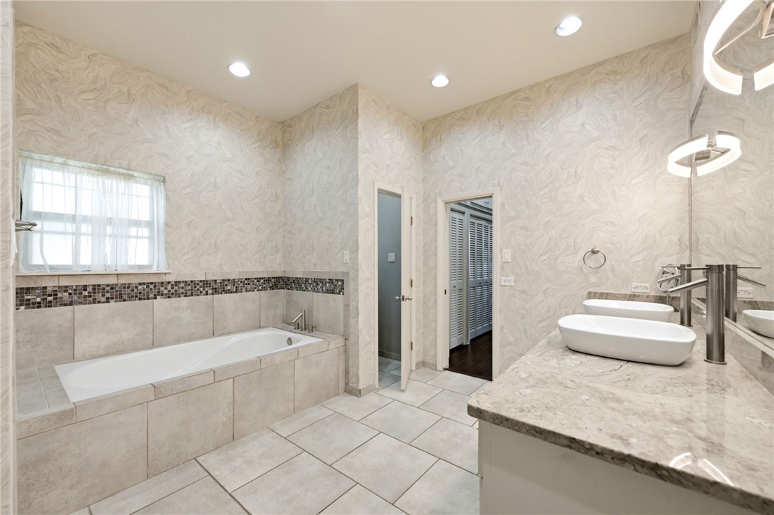 345 Cape Hatteras Drive Corpus Christi TX 78412