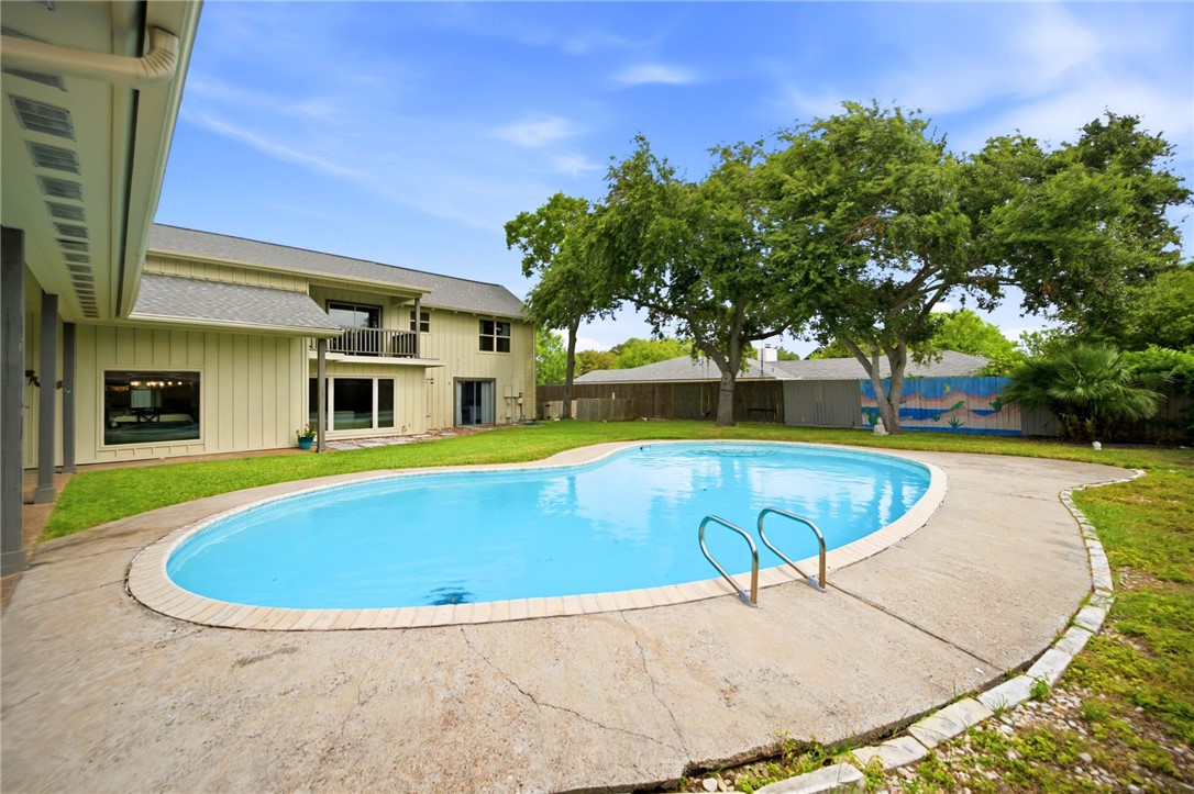 345 Cape Hatteras Drive Corpus Christi TX 78412