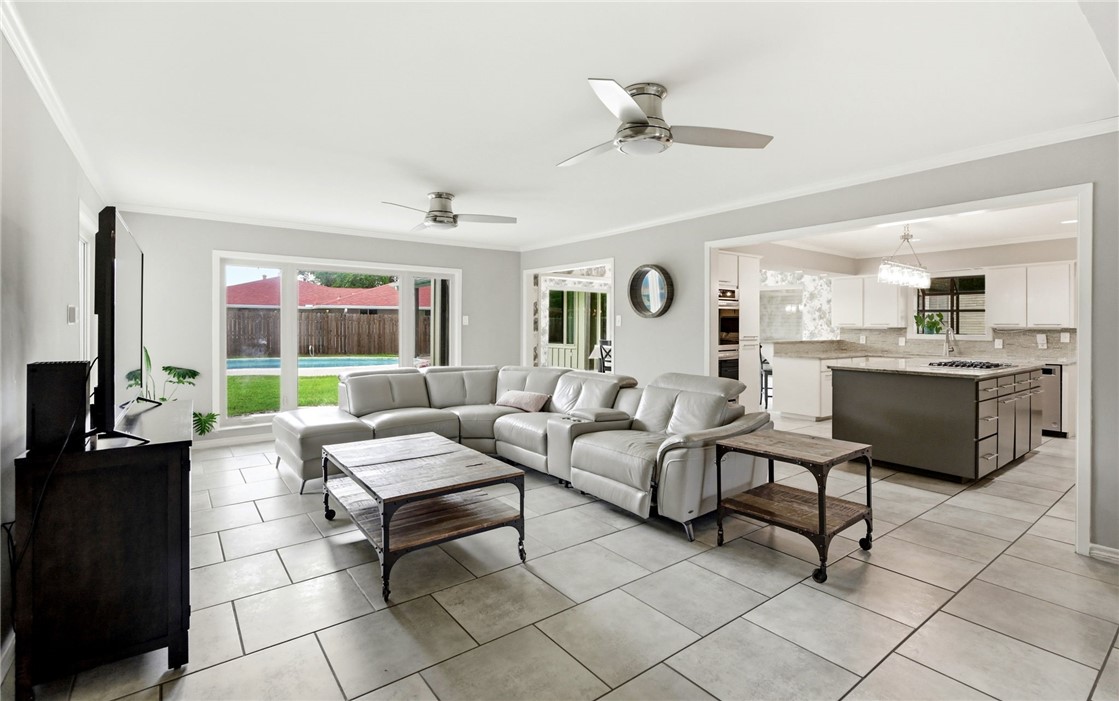 345 Cape Hatteras Drive Corpus Christi TX 78412