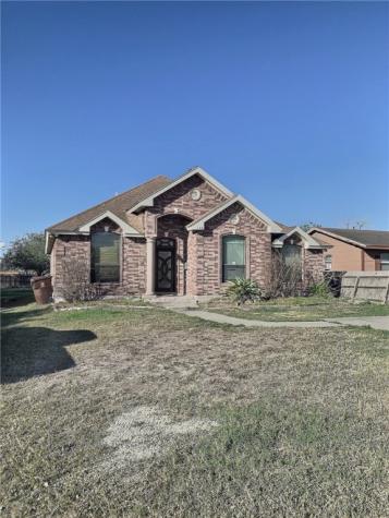 132 W D Avenue Kingsville TX 78363