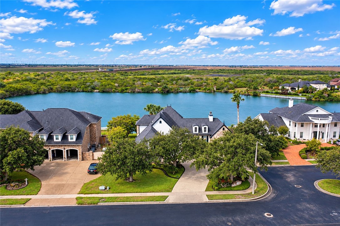 25 Great Lakes Drive Corpus Christi TX 78413
