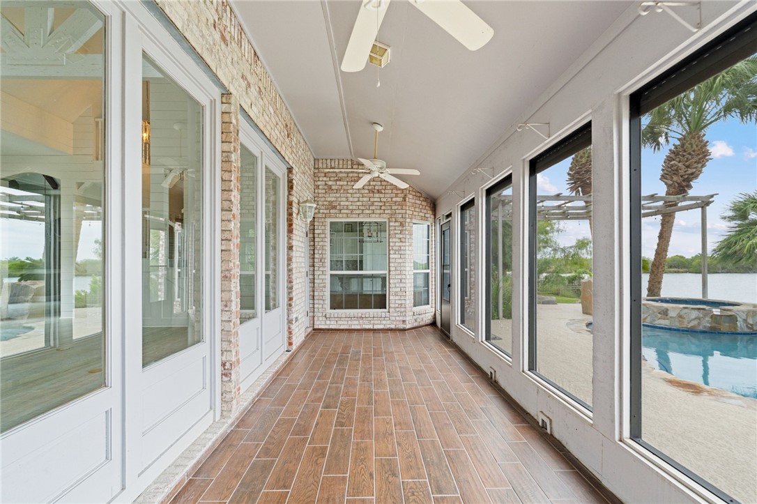 25 Great Lakes Drive Corpus Christi TX 78413
