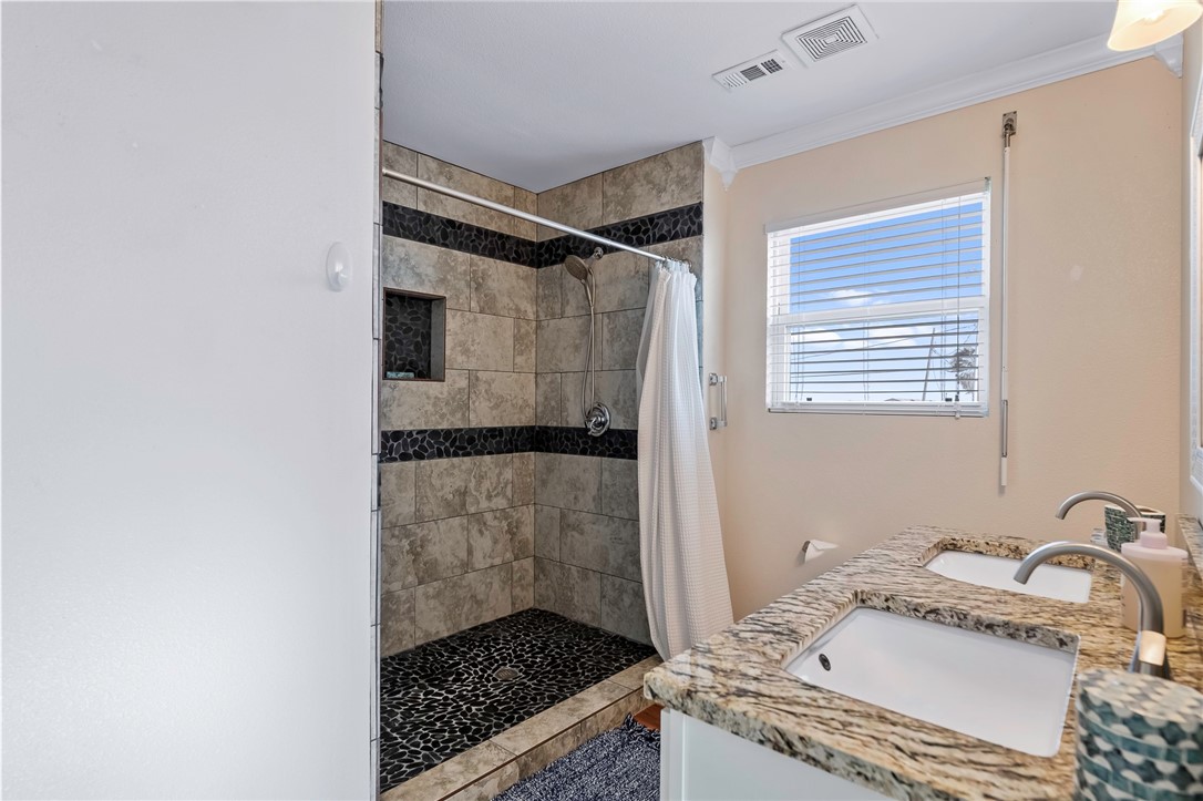 316 Copano Ridge Road Rockport TX 78382