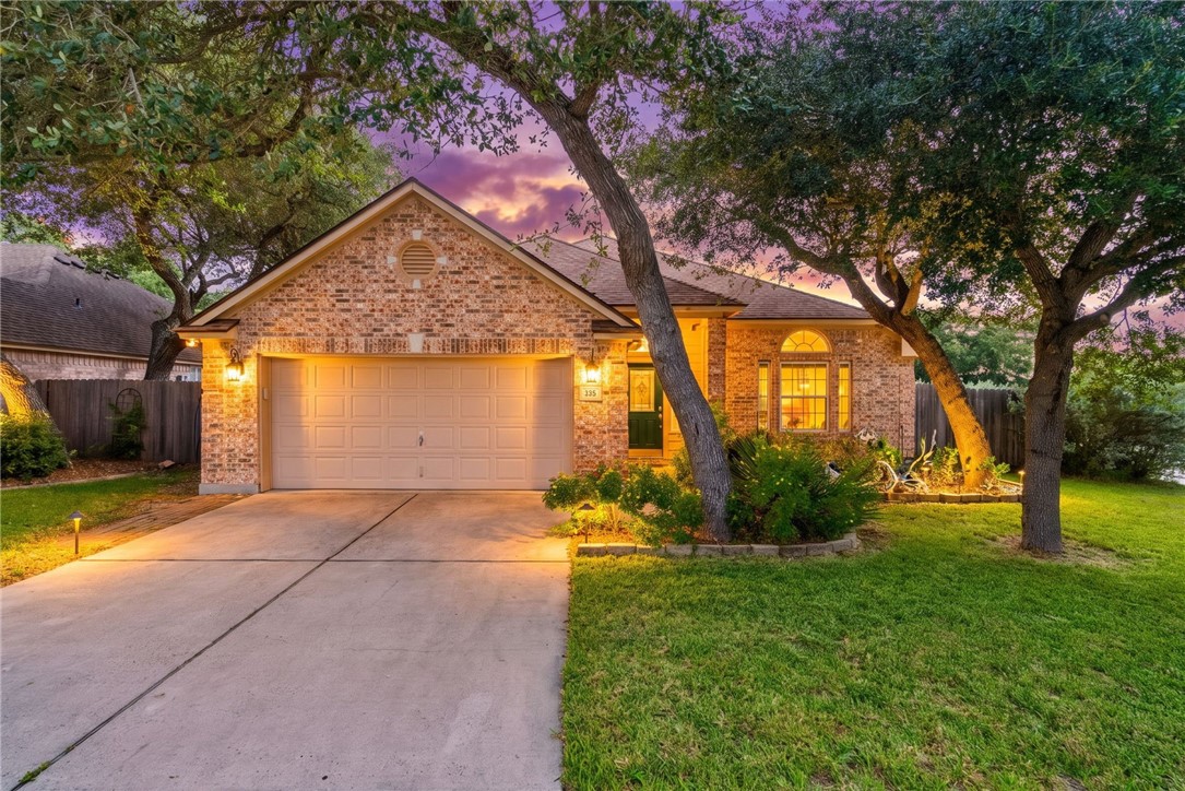 122 Georgian Oaks Rockport TX 78382