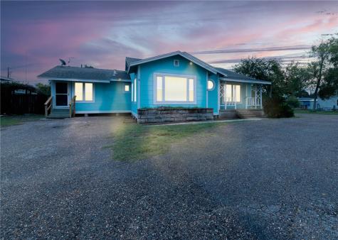 325 S Saunders St S Aransas Pass TX 78336