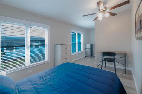 325 S Saunders St S Aransas Pass TX 78336