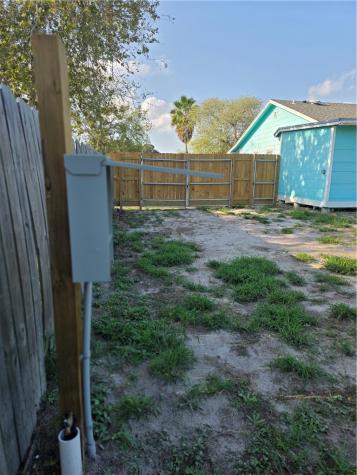 325 S Saunders St S Aransas Pass TX 78336