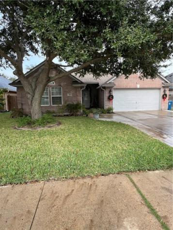 110 Georgian Oaks Rockport TX 78382