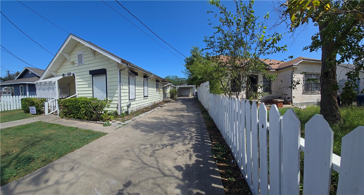 1318 7th Street Corpus Christi TX 78404