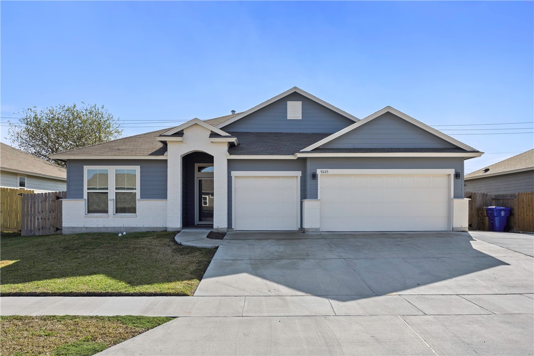 9225 Neesa Drive Corpus Christi TX 78410