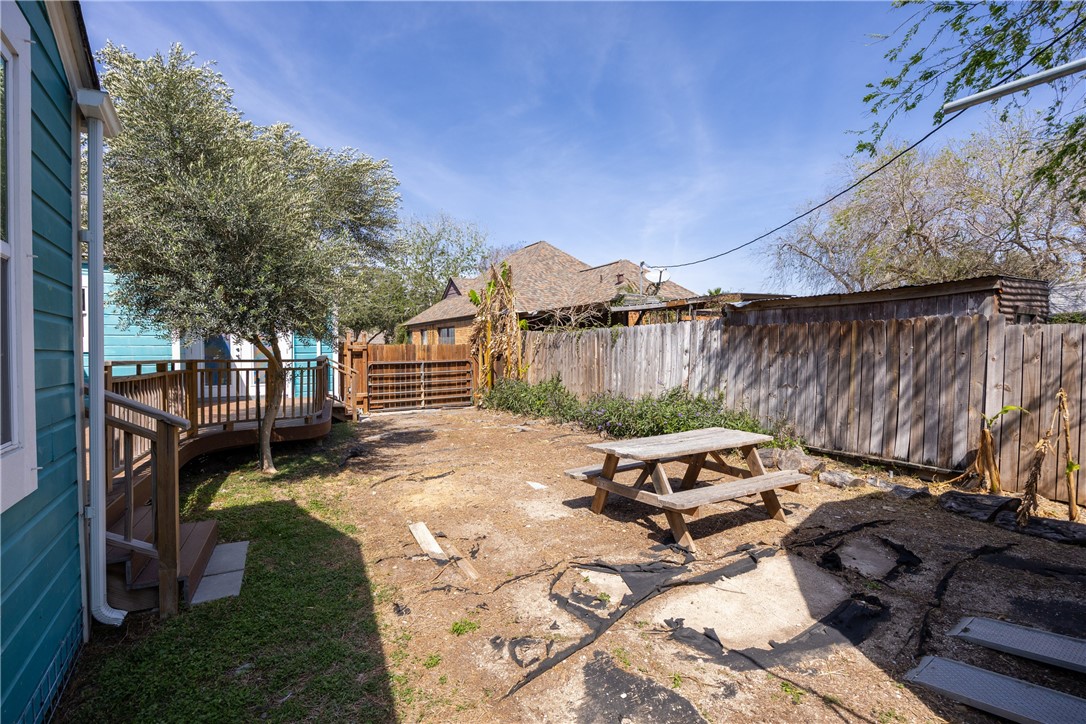 513 Atlantic Street Corpus Christi TX 78404