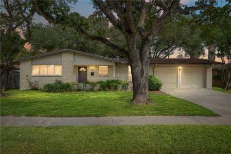 4225 Dolphin Place Corpus Christi TX 78411