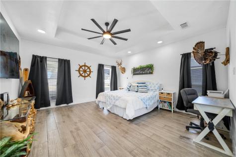13741 Cayo Cantiles Street Corpus Christi TX 78418